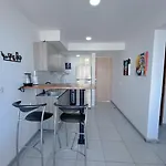 Acogedor Apto Cerca A La Playa WiFi Piscina AC